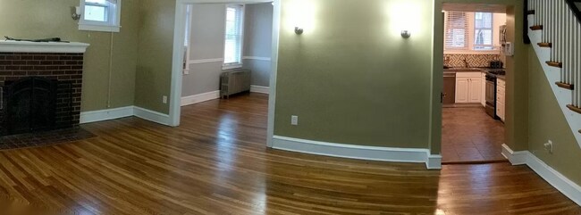 Primary Photo - 1316 Linden St