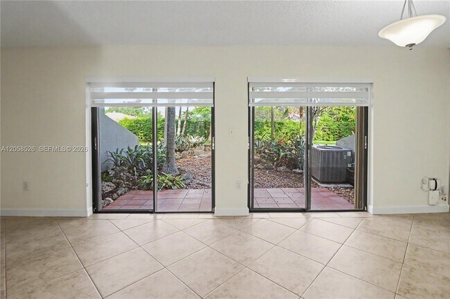 Building Photo - 11459 SW 110th Ln