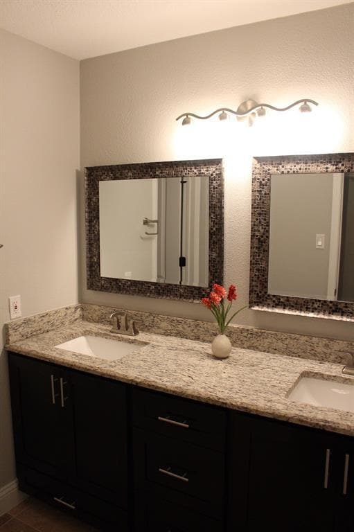 Building Photo - 77 N Deerfoot Cir