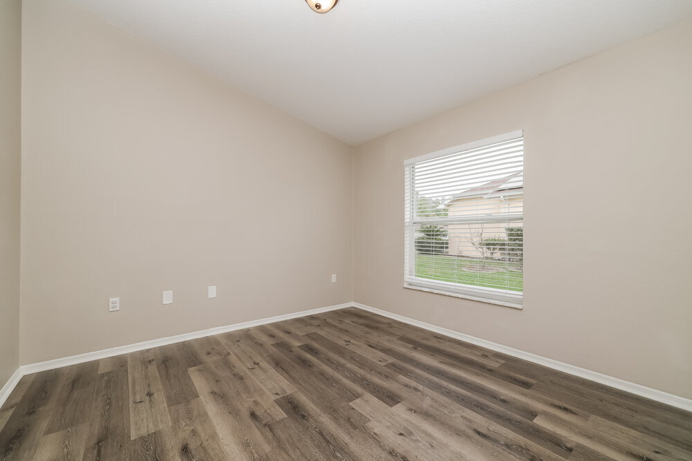 Building Photo - 1326 Kinsmere Dr