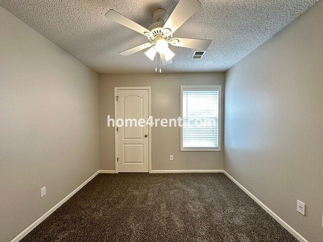 Building Photo - Beautiful Four-Bedroom Home with Three Car...