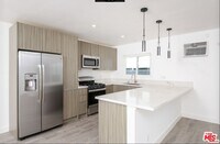 Building Photo - 1261 Laurel Ave