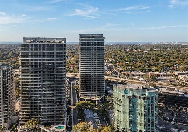 Building Photo - 3015 S Ysabella Ave