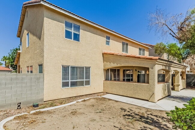 Building Photo - 9060 Malarga St