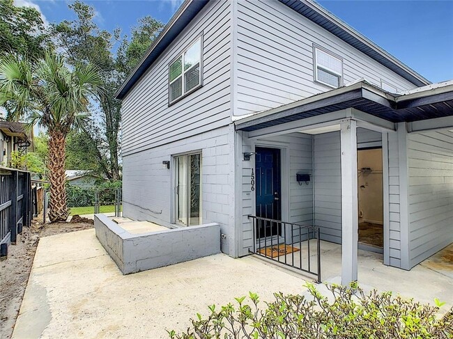 Building Photo - 1506 E Jefferson St