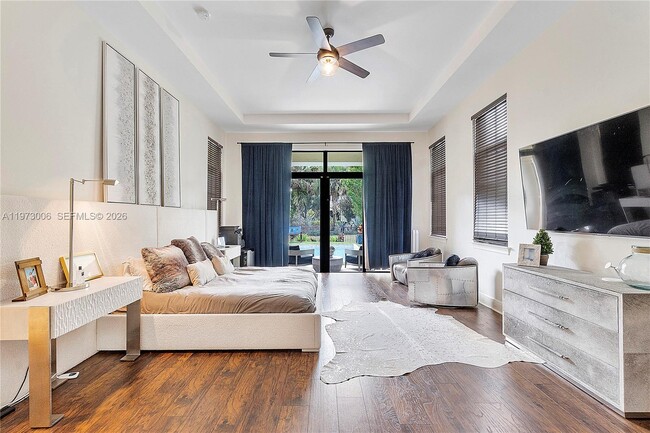 Building Photo - 9564 Exbury Ct