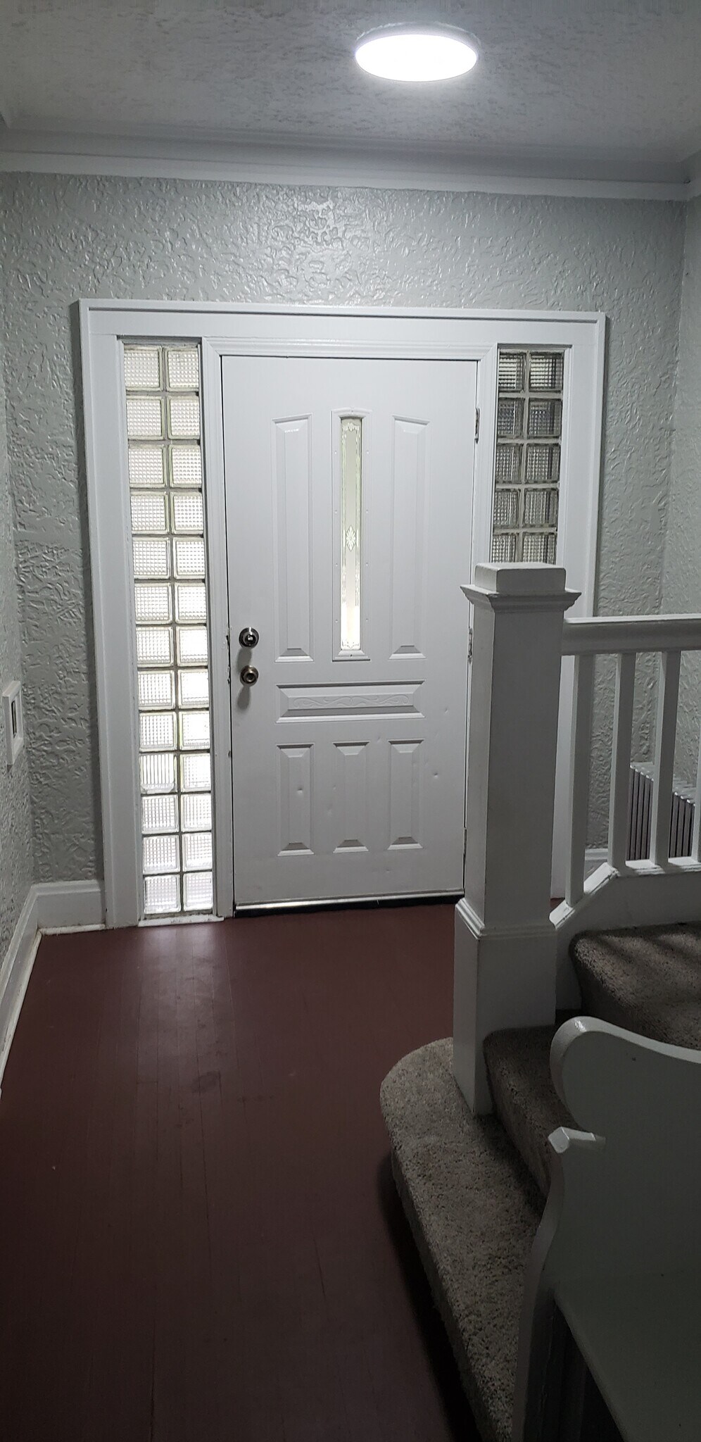 Building Photo - 535 Shelbourne Ave