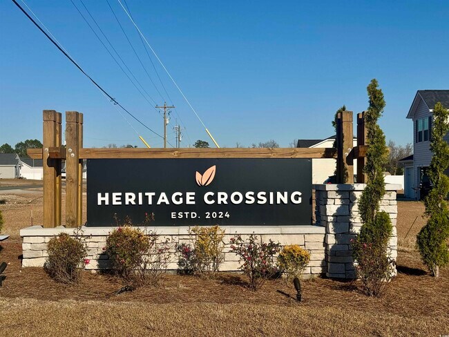 Building Photo - 390 Acosta Cir