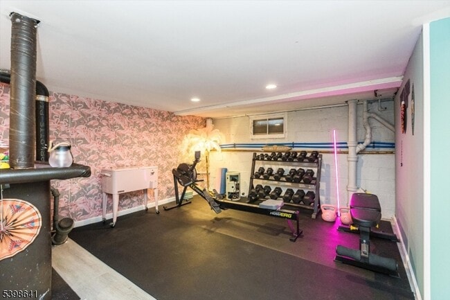 Building Photo - 169 Heywood Ave