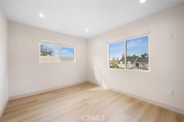 Building Photo - 918 University Ave