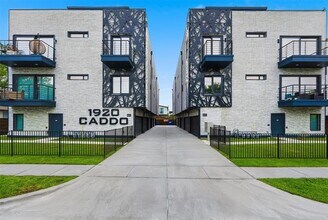 Building Photo - 1920 Caddo St