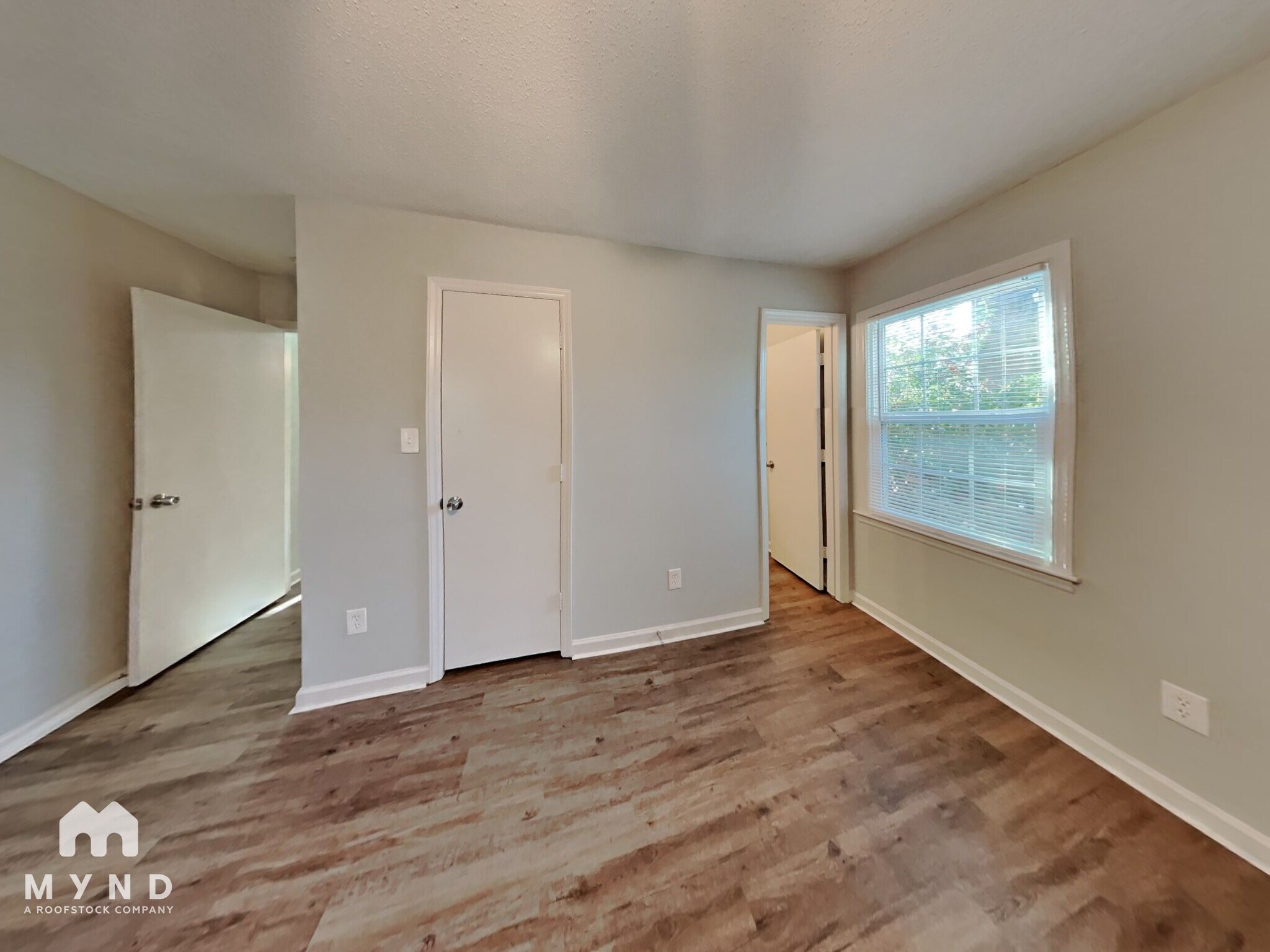 Building Photo - 6513 Old Meadow Rd