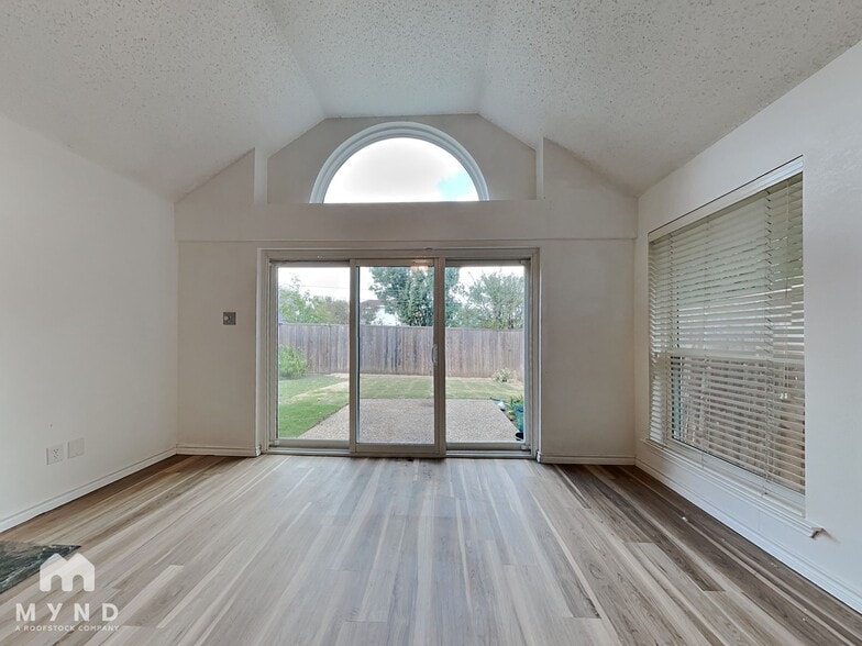 Building Photo - 951 Freshwood Ct