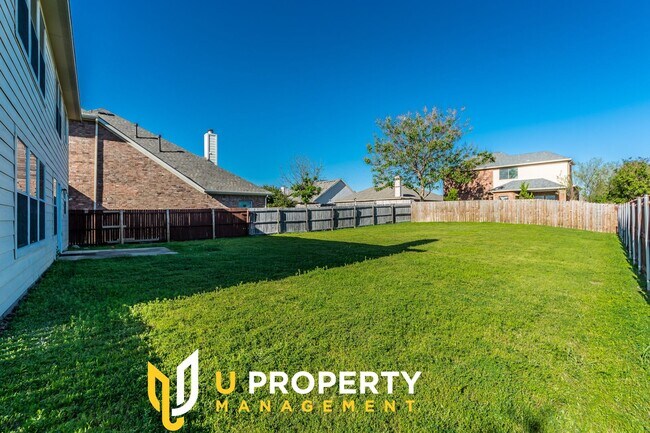 Building Photo - 5425 Smt Vw Dr