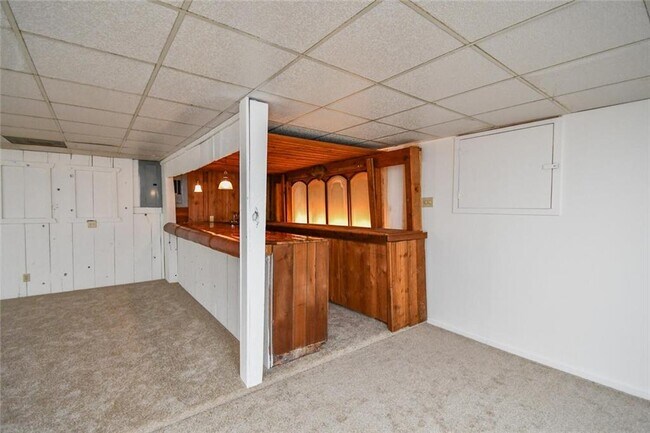 Building Photo - 17040 Birmingham Rd