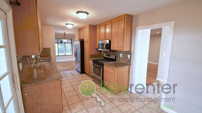 Building Photo - 248 L St