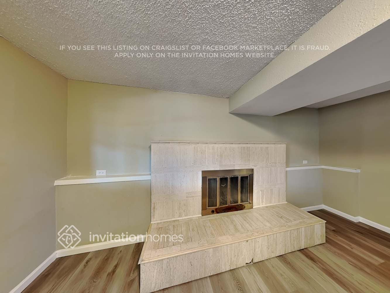 Building Photo - 16692 E Gunnison Pl