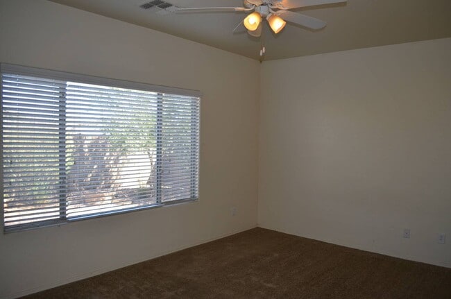 Building Photo - 7202 W Pleasant Oak Way