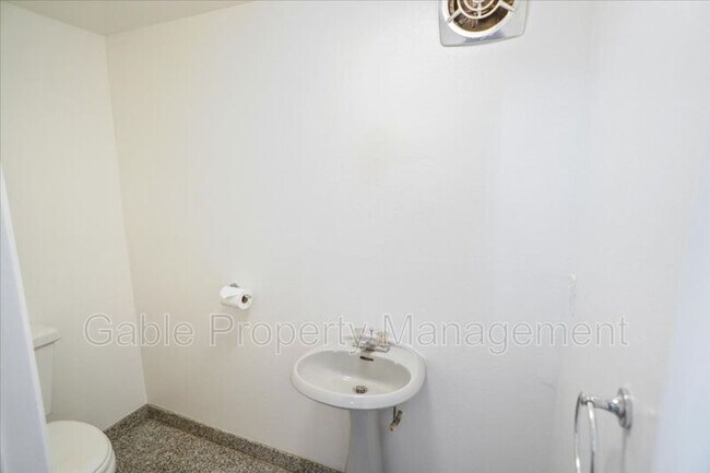 Building Photo - 6060 Colfax Ave