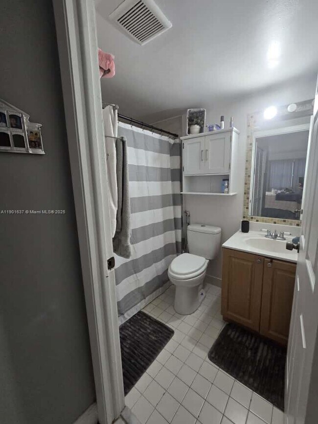 Building Photo - 15620 SW 80th St