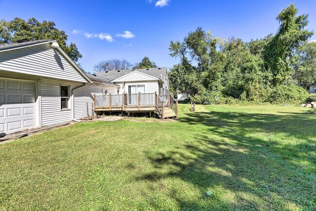 Building Photo - 6851 Nebraska Ave