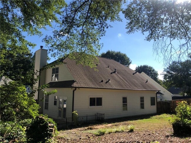 Building Photo - 150 Blue Heron Ln
