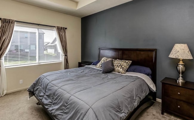 Building Photo - Your Next Home Awaits In Papillion!!