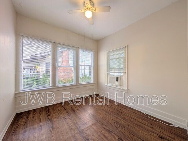 Building Photo - 2022 Dellwood Ave