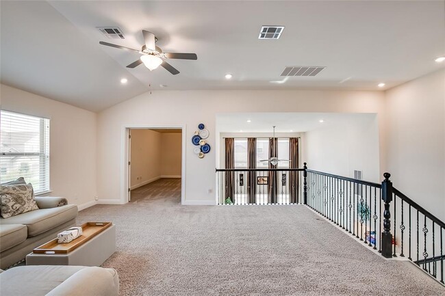 Building Photo - 508 Middle Brook Dr