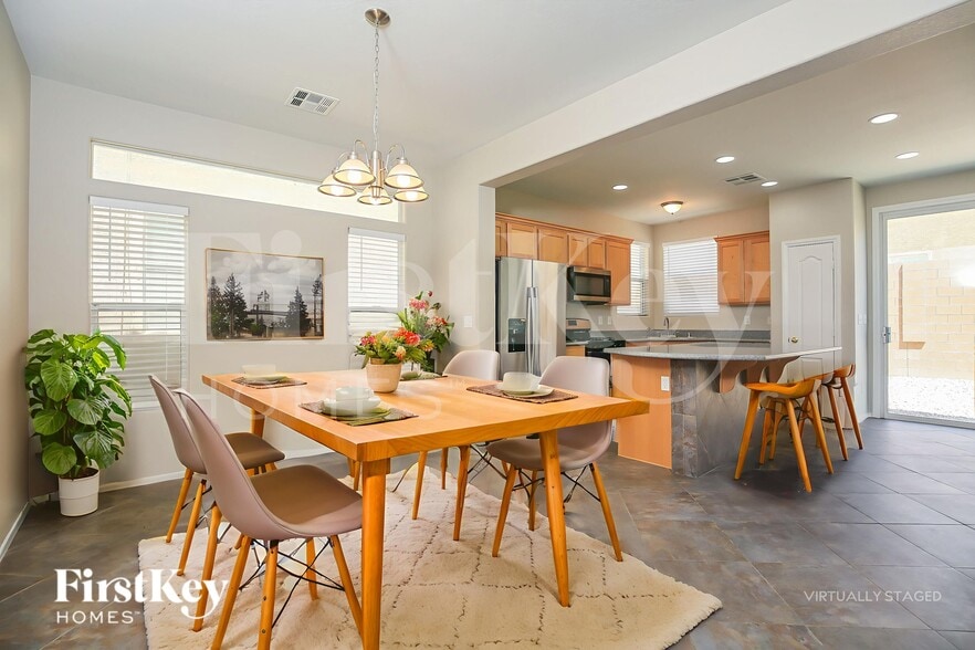 Building Photo - 9274 William Hill Ave