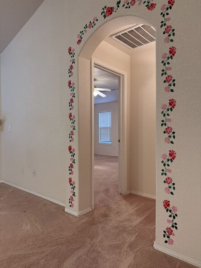 Building Photo - Charming 3-bedroom, 2-bath home in North Merced!