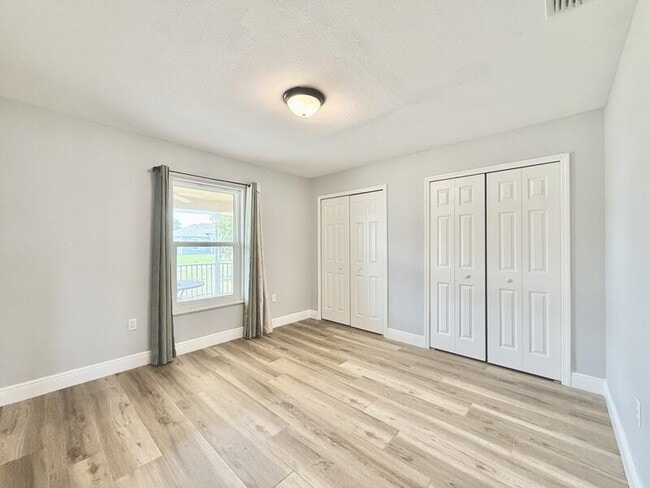Building Photo - 22148 Lockport Ave