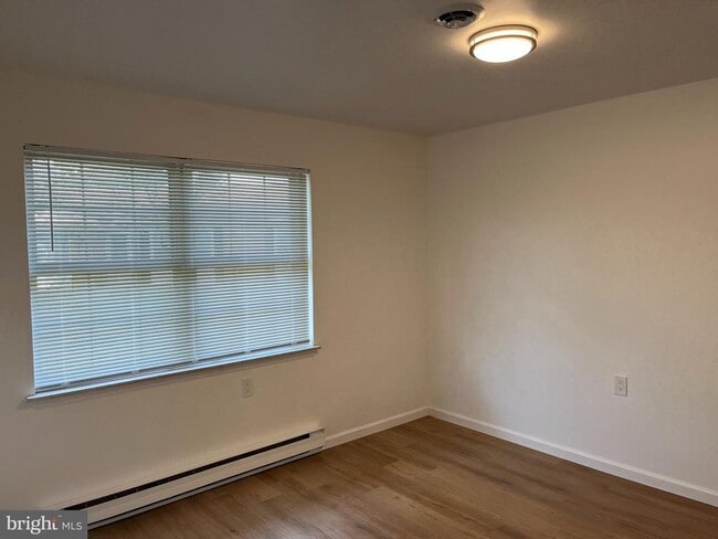Building Photo - 134 Buckingham Dr