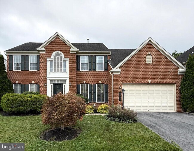 Building Photo - 4415 Medallion Dr