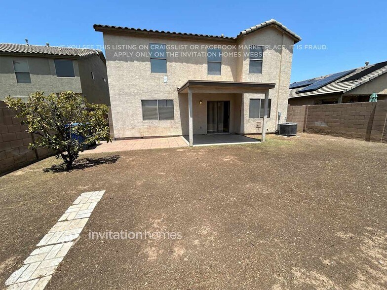 Building Photo - 12937 W Holly St