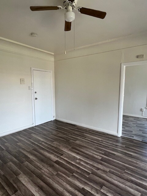 Building Photo - 2329 Crenshaw Blvd