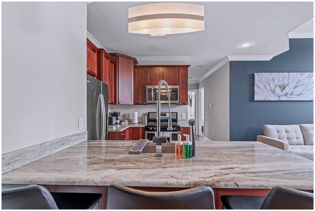 Building Photo - 1401 N 5th St