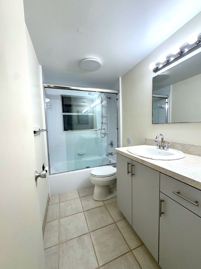 Building Photo - 6716 Anchor Way