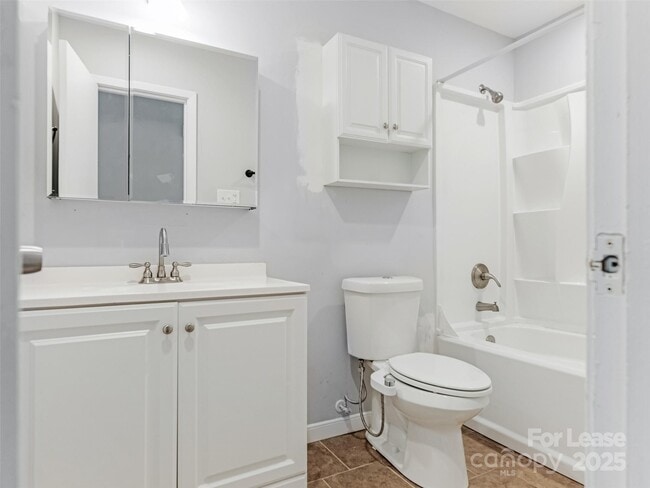 Building Photo - 3523 Clardy Ct