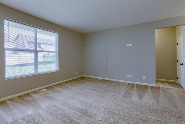 Building Photo - Spacious 4-Bedroom Near Lake Cunningham