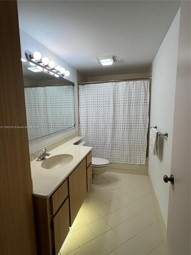 Building Photo - 5435 54th Way