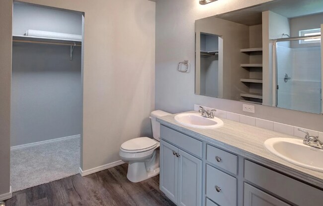 Building Photo - Beautifully Maintained Single-Family Home ...