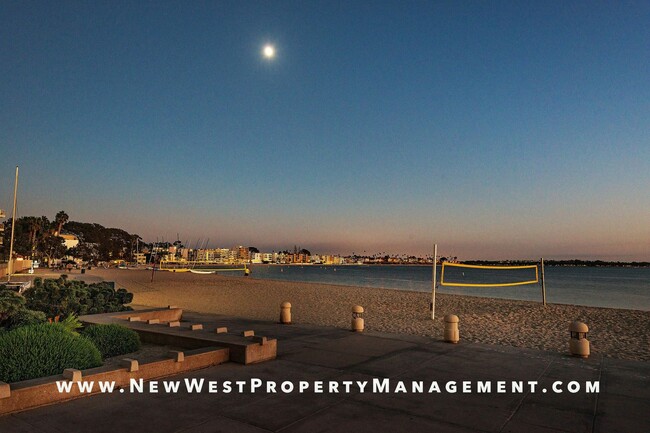 Building Photo - Renovated Pacific Beach 1 Bedroom at Pacif...