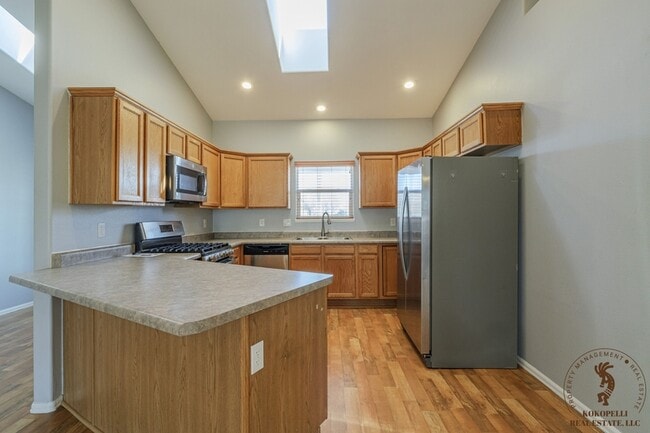 Building Photo - 601 Silver Plume Dr