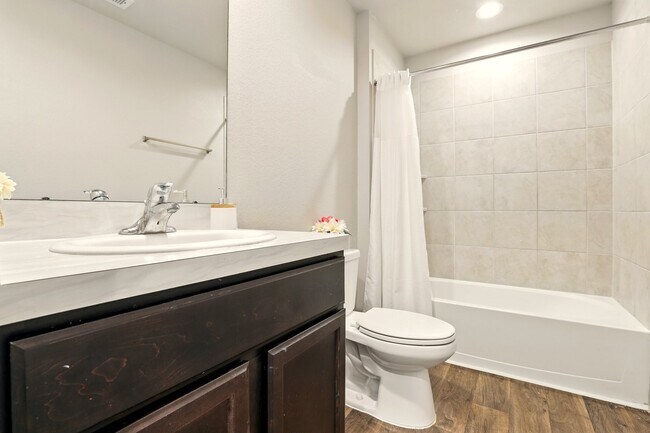 Building Photo - 21402 Wimborne Glen Wy