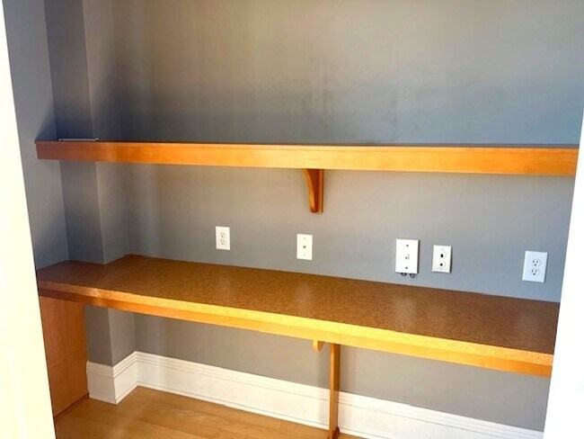 Building Photo - 2BR/2FULL BATH! Down Town Wilmington ''The Weldon'', an art deco Brooklyn Arts district.