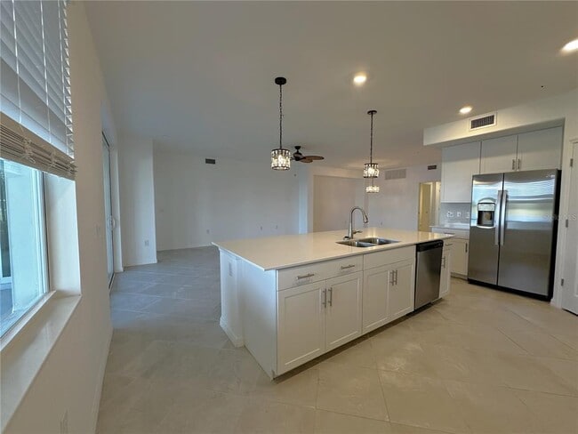 Building Photo - 14149 Poppy Fld Lp