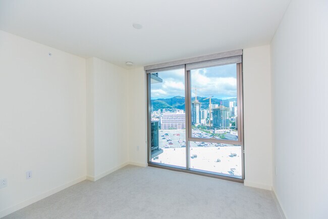 Building Photo - 1388 Kapiolani Blvd