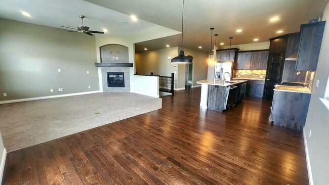 Building Photo - Amazing patio home for lease