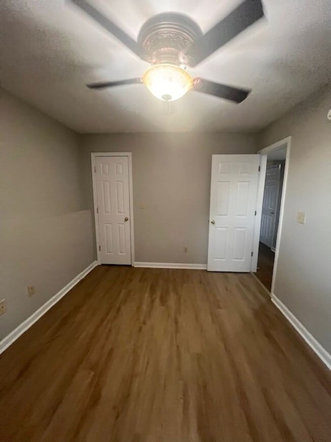 Building Photo - 400 Platt Dr